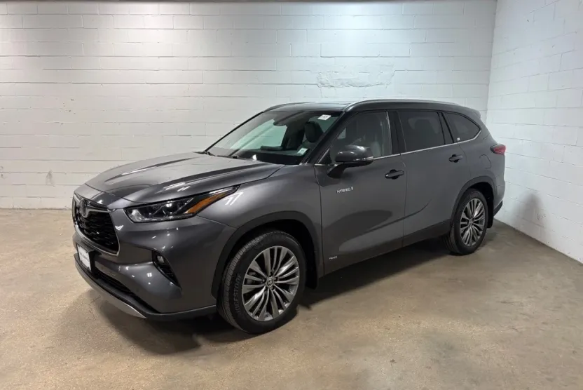 2021 Toyota Highlander Hybrid Platinum photo 1