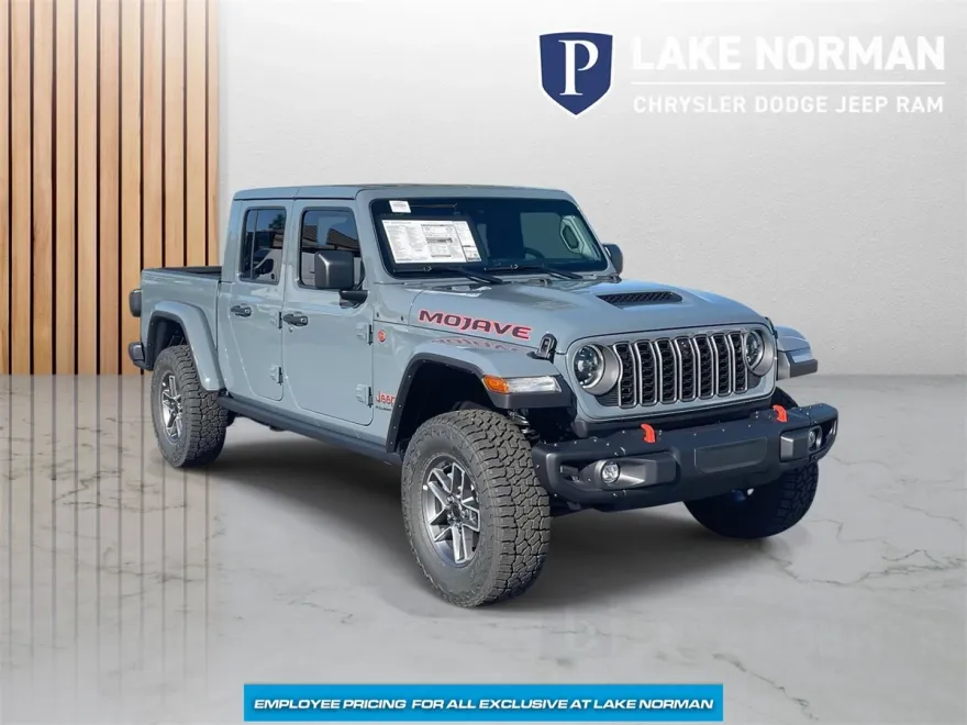 2025 Jeep Gladiator Mojave photo 1