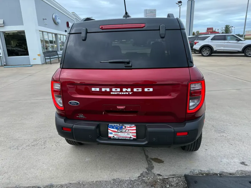 2025 Ford Bronco Sport Outer Banks photo 1