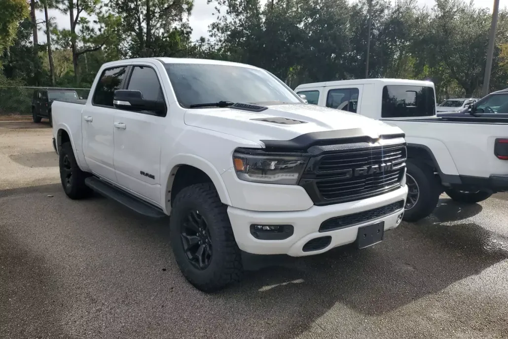 2021 Ram 1500 Laramie photo 1
