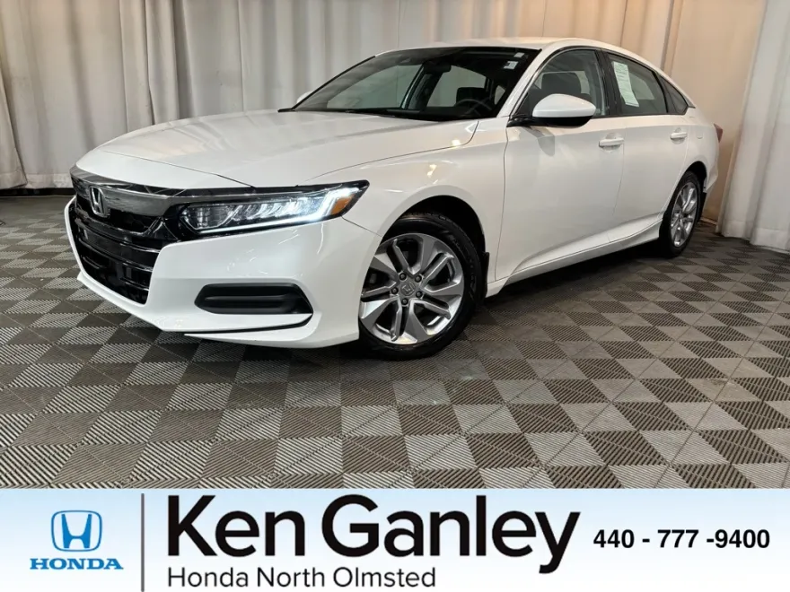 2019 Honda Accord LX photo 1