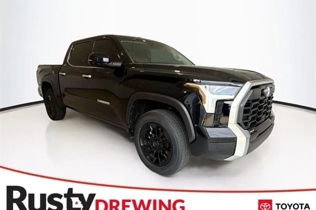 2023 Toyota Tundra Limited photo 1