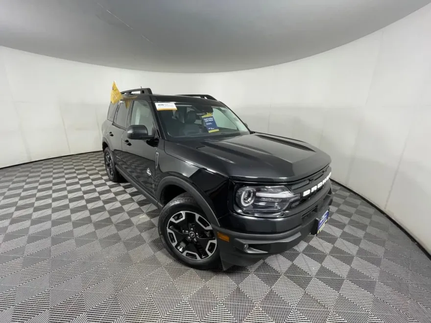 2023 Ford Bronco Sport Outer Banks photo 1