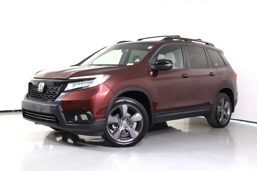 2020 Honda Passport Touring photo 1