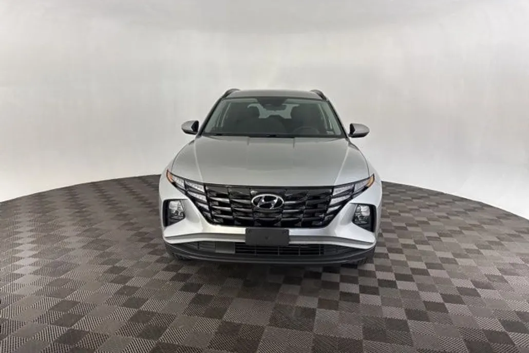 2024 Hyundai Tucson SEL photo 1