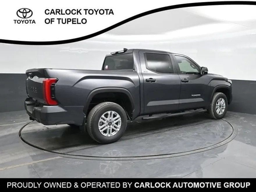 2026 Toyota Tundra SR5 photo 1