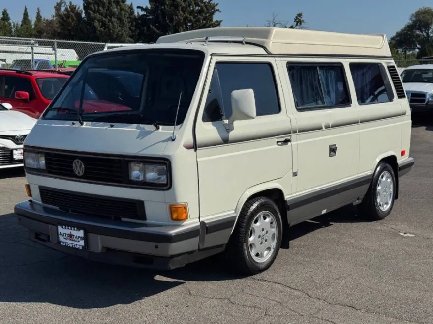 1990 Volkswagen Vanagon photo 1