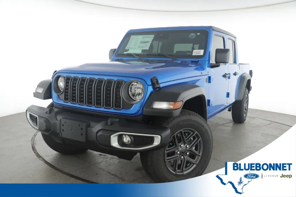 2025 Jeep Gladiator Sport S photo 1