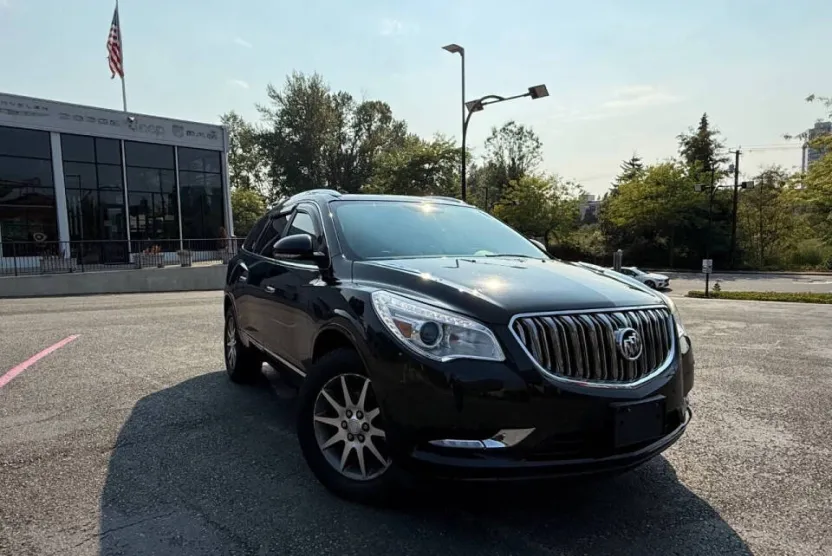 2013 Buick Enclave Leather photo 1