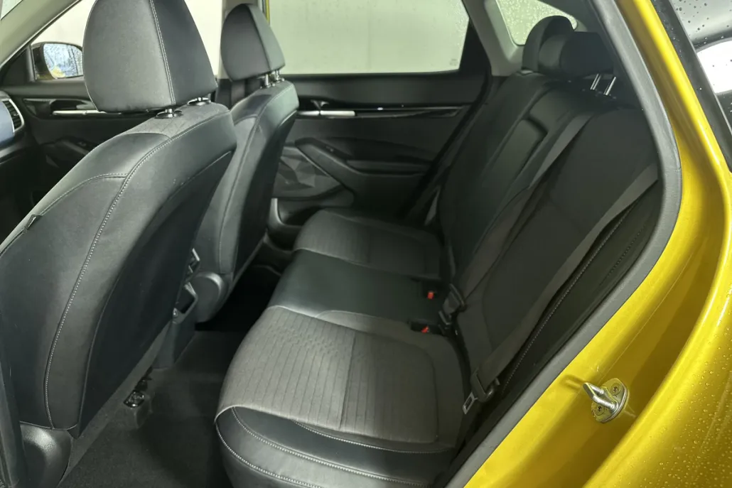 2023 Kia Seltos Nightfall Edition photo 1