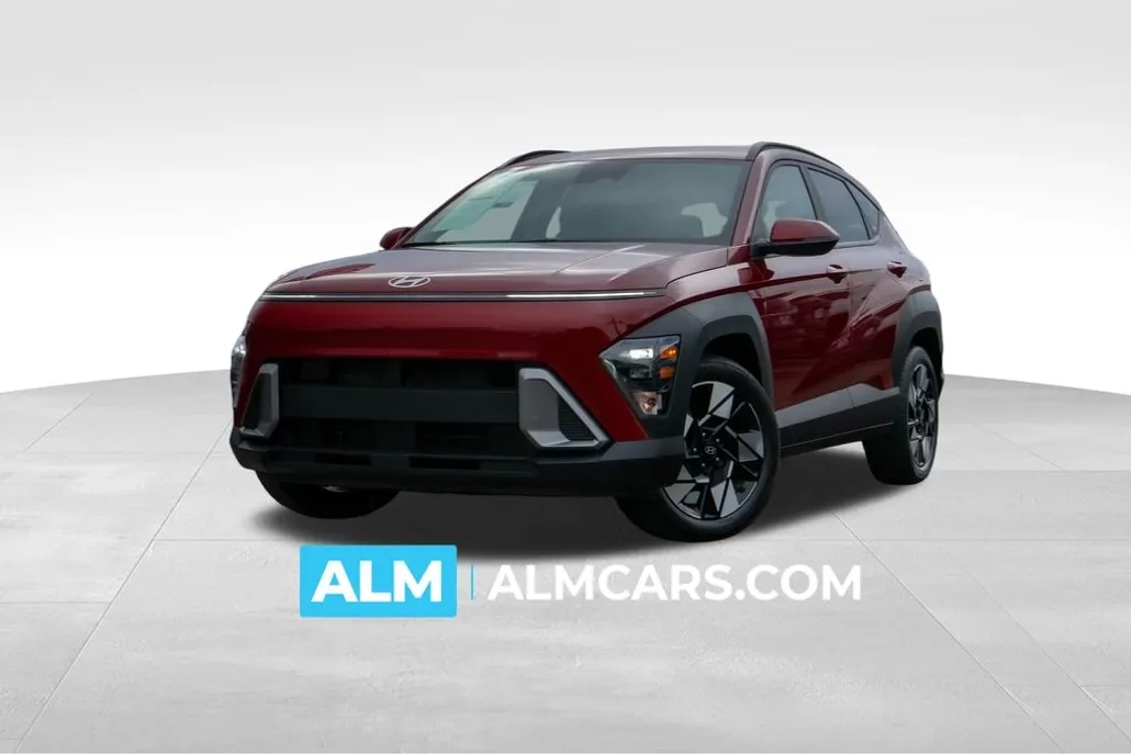 2025 Hyundai Kona SEL photo 1