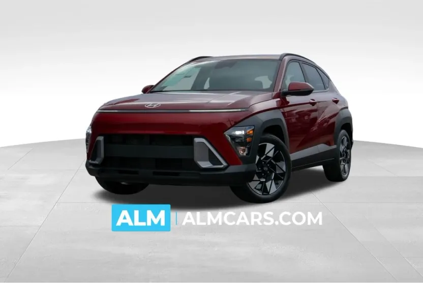 2025 Hyundai Kona SEL photo 1