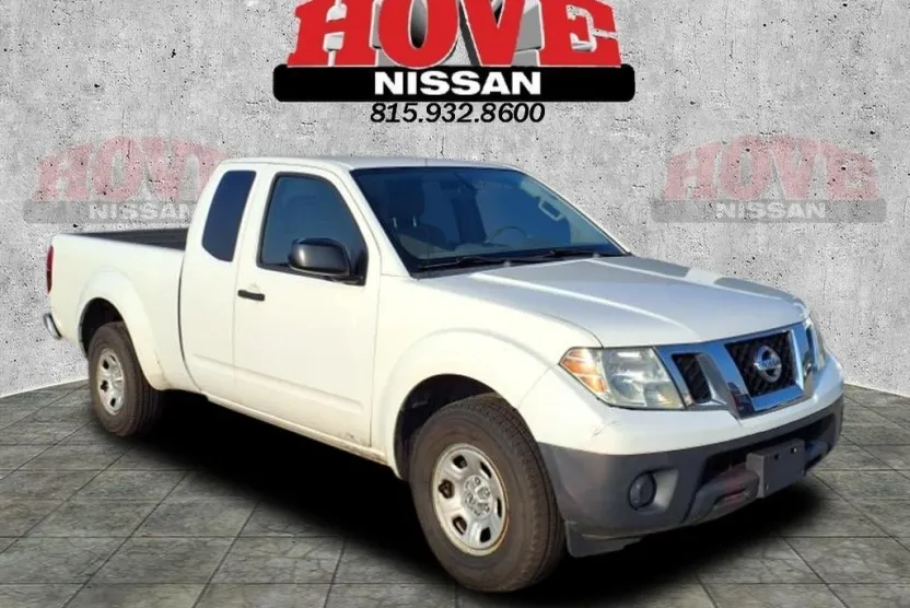 2016 Nissan Frontier S photo 1