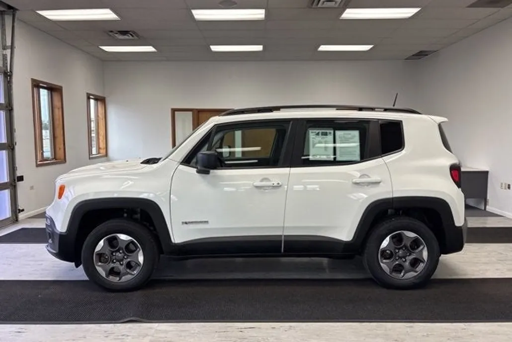 2018 Jeep Renegade Sport photo 1