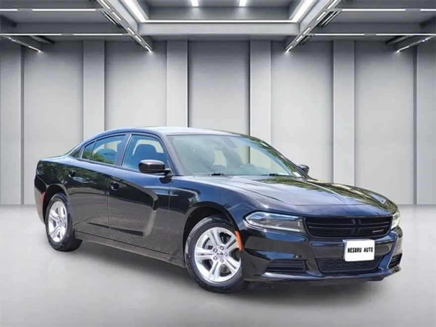 2022 Dodge Charger SXT photo 1