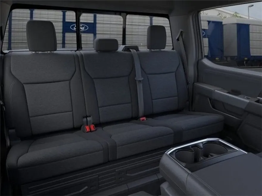 2025 Ford F-150 XLT photo 11