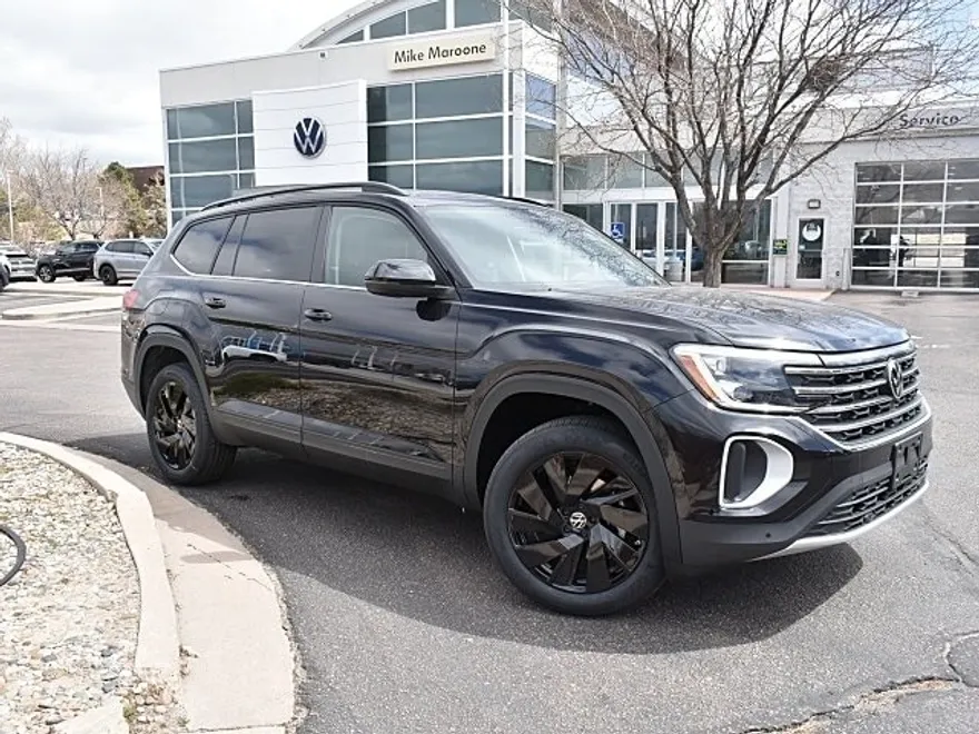 2025 Volkswagen Atlas SE Technology photo 1