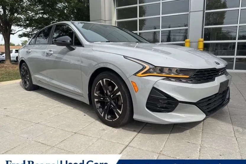 2021 Kia K5 GT-Line photo 1