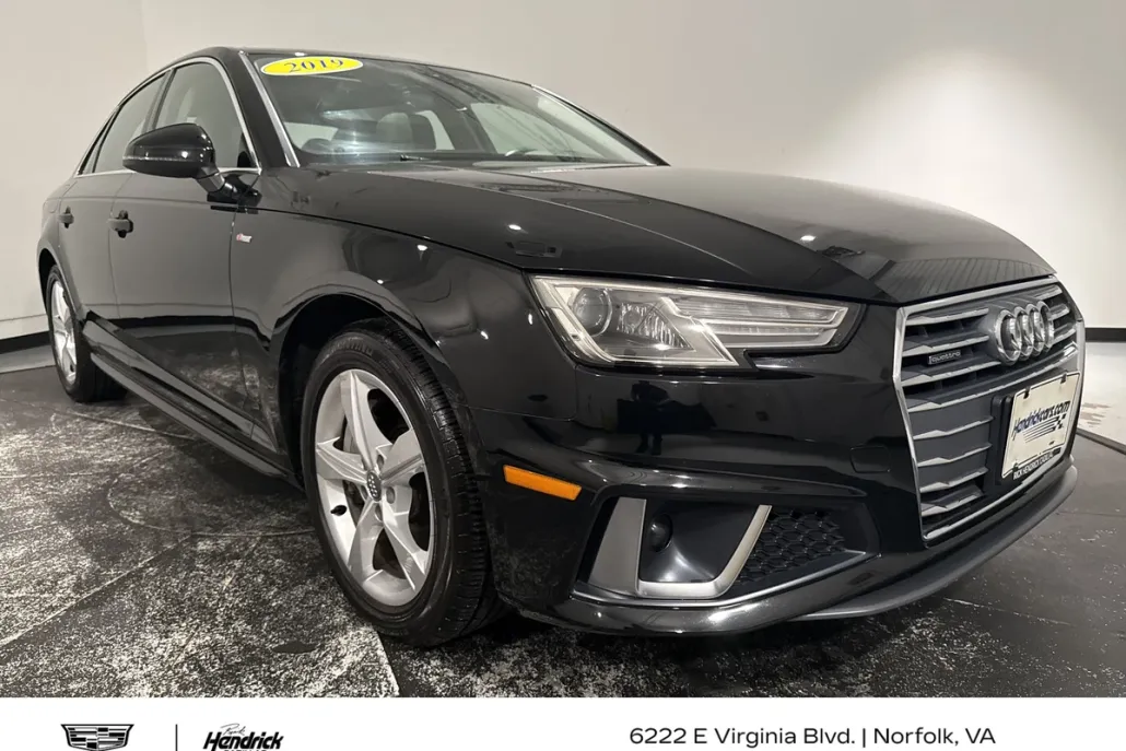 2019 Audi A4 Quattro Premium photo 1