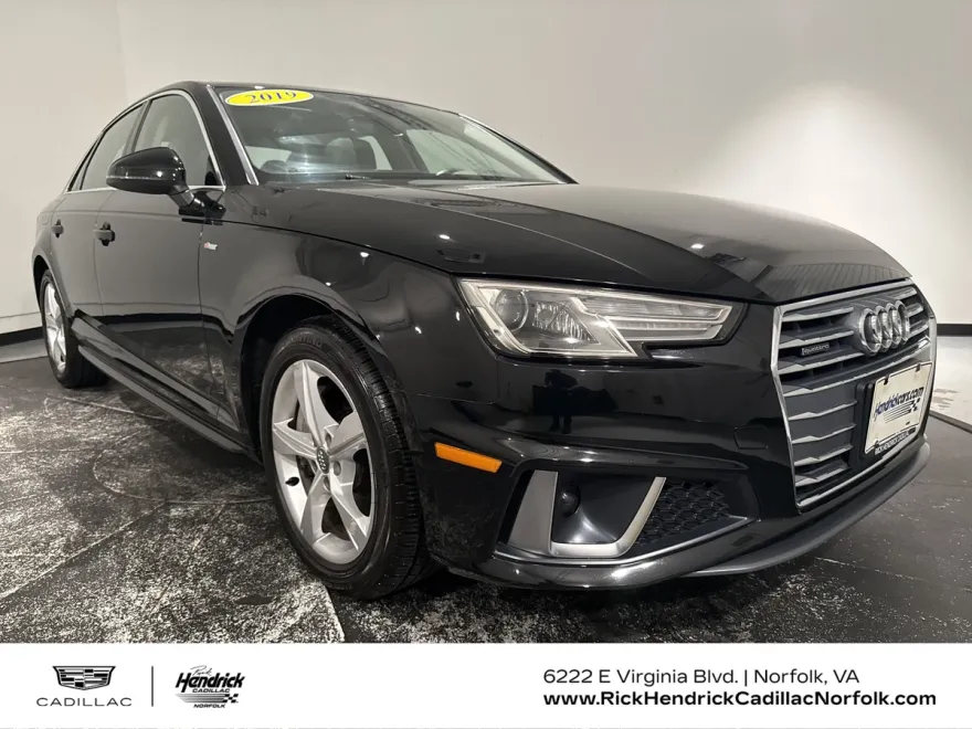 2019 Audi A4 Quattro Premium photo 1