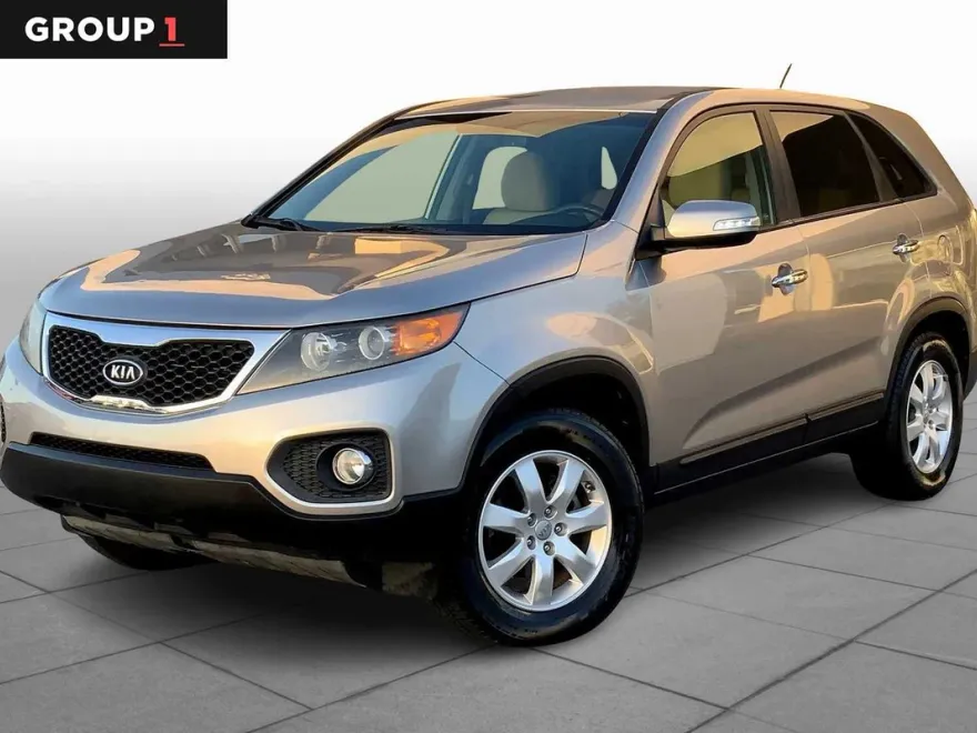 2013 Kia Sorento LX photo 1