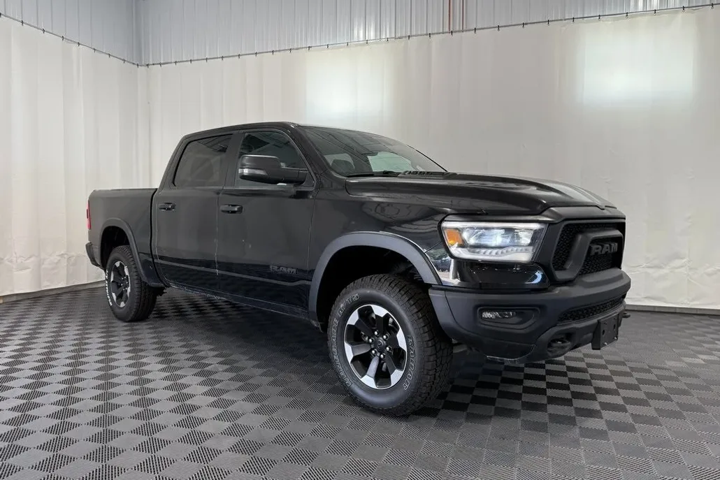 2024 Ram 1500 Rebel photo 1