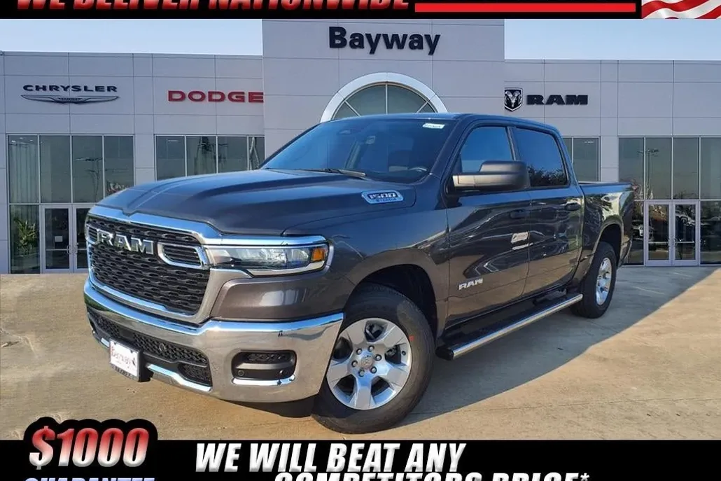 2025 Ram 1500 Tradesman photo 1