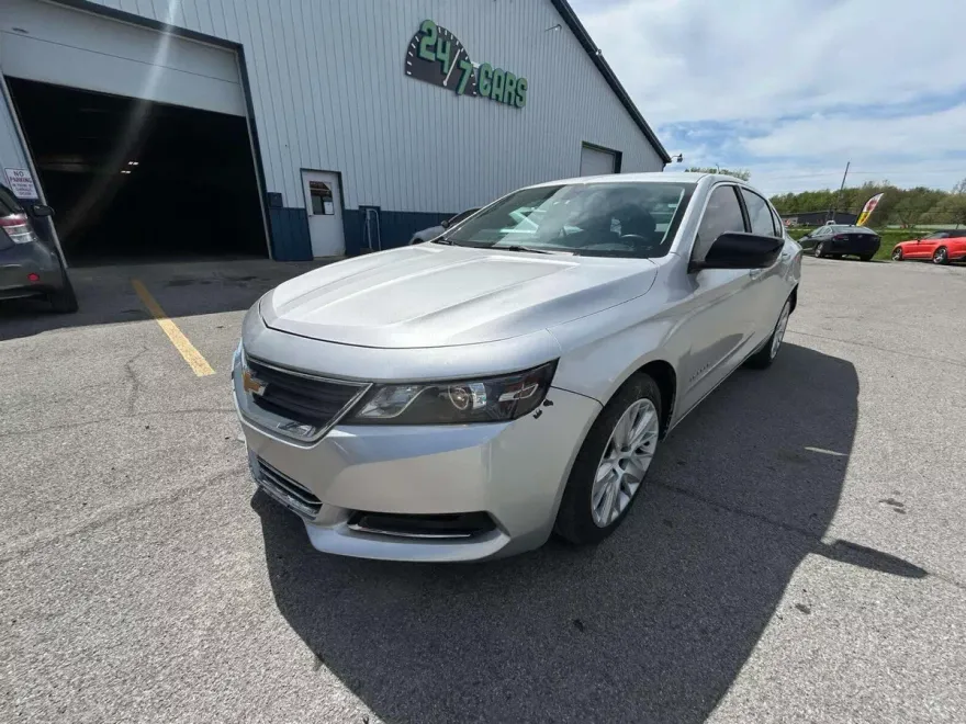2017 Chevrolet Impala LS photo 1