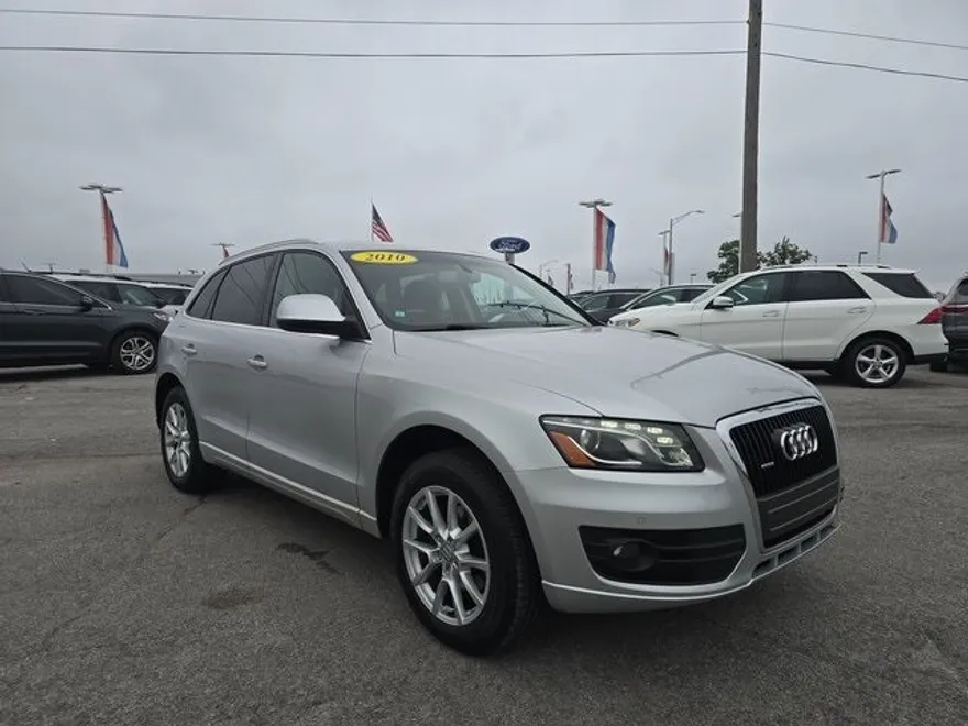 2010 Audi Q5 3.2 Premium photo 1