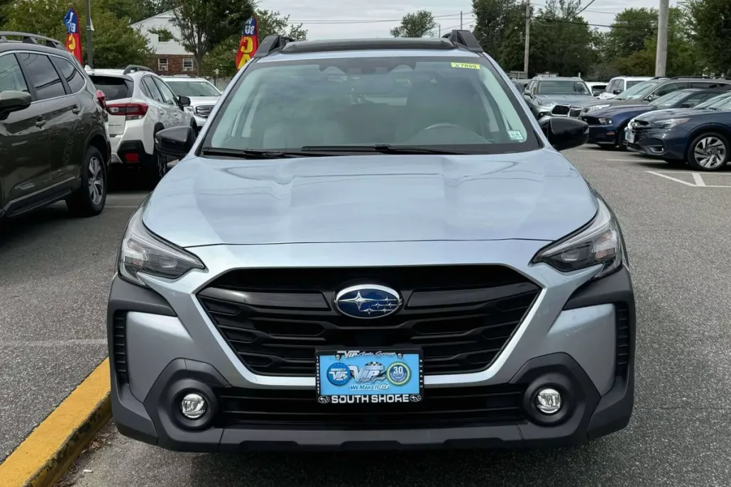 2023 Subaru Outback Onyx Edition XT photo 1