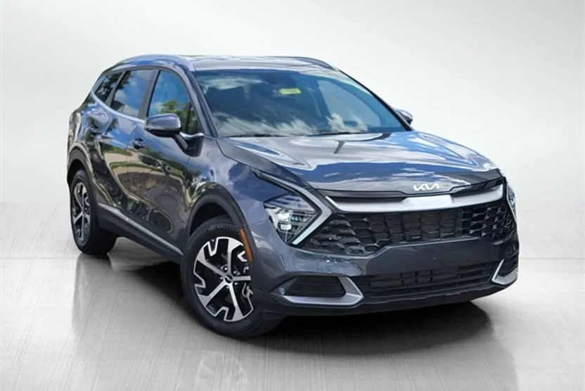 2024 Kia Sportage EX photo 1