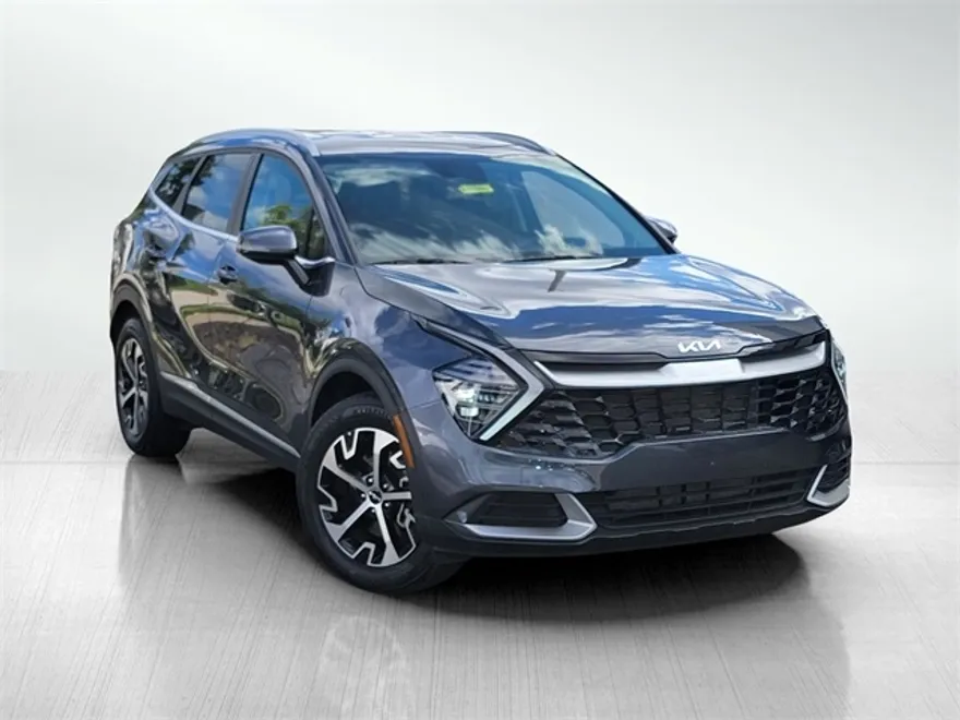 2024 Kia Sportage EX photo 1