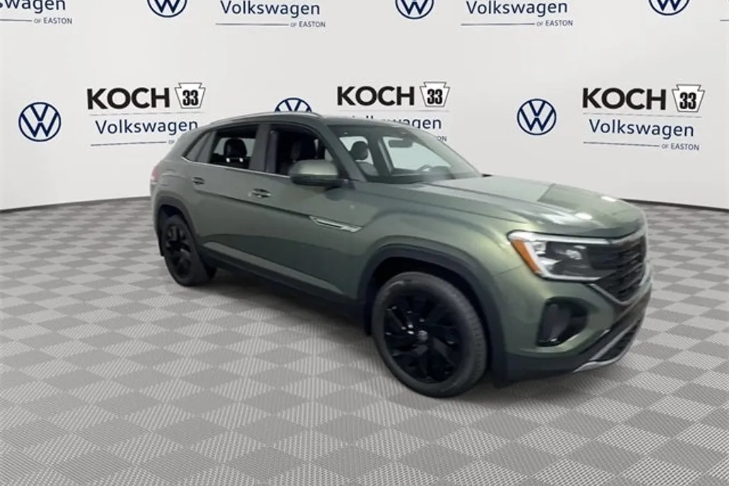 2026 Volkswagen Atlas Cross Sport SE Technology photo 1