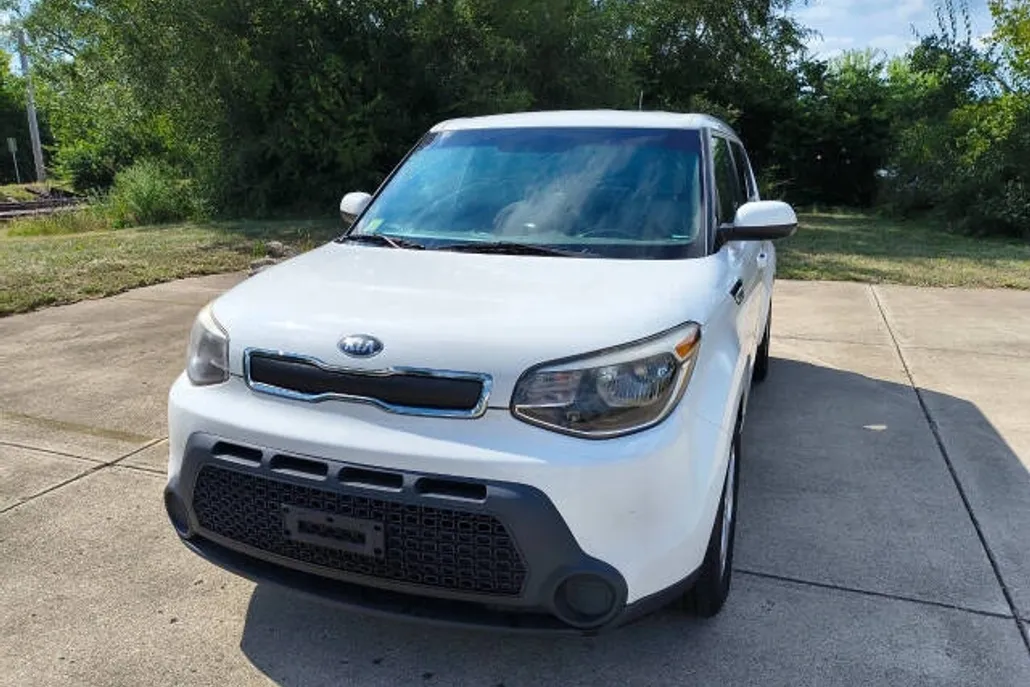 2016 Kia Soul Base photo 1