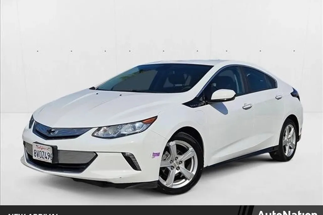 2019 Chevrolet Volt LT photo 1