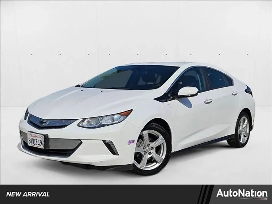 2019 Chevrolet Volt LT photo 1