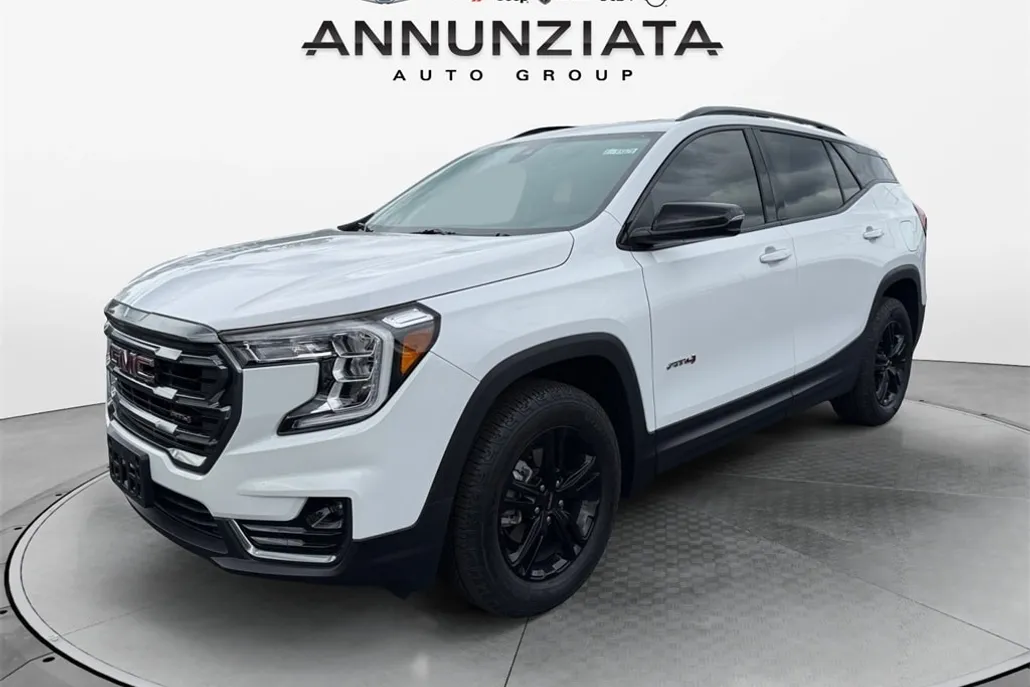 2024 Gmc Terrain AT4 photo 1