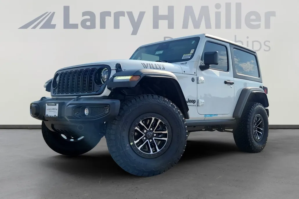 2025 Jeep Wrangler Willys photo 1