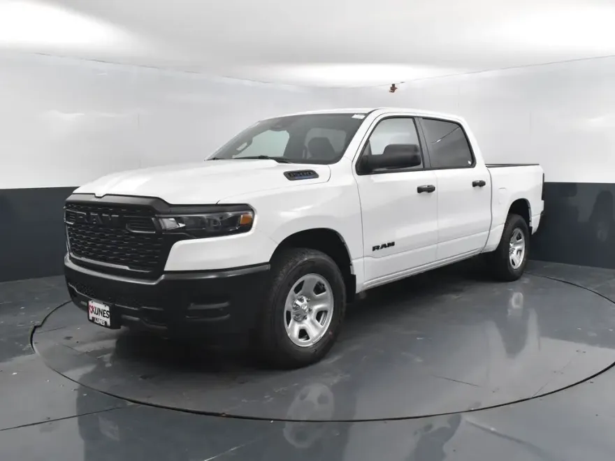 2025 Ram 1500 Tradesman photo 1
