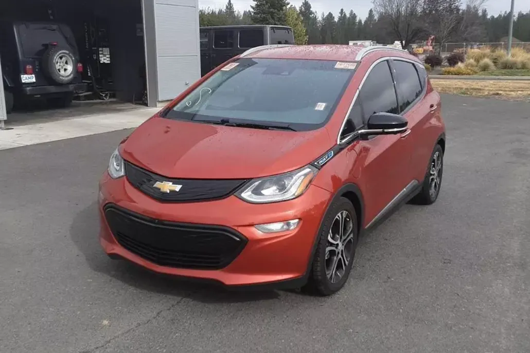 2020 Chevrolet Bolt EV Premier photo 1