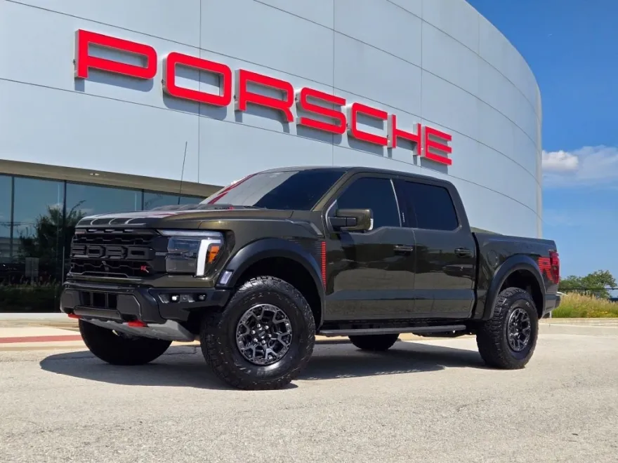 2024 Ford F-150 Raptor photo 1