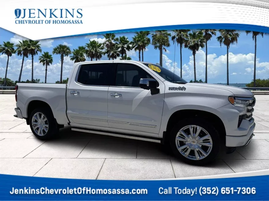 2024 Chevrolet Silverado 1500 High Country photo 1