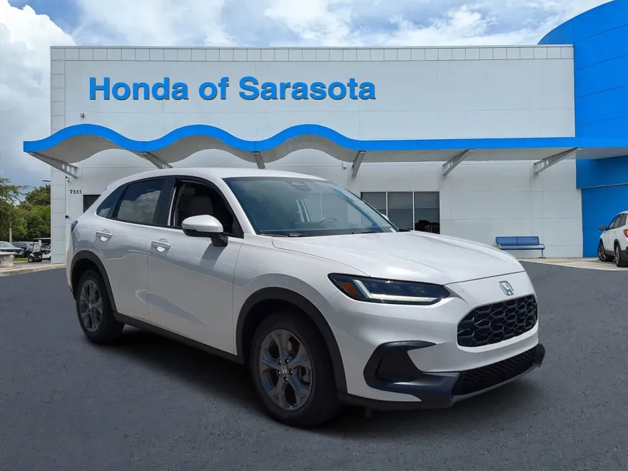 2026 Honda HR-V LX photo 1