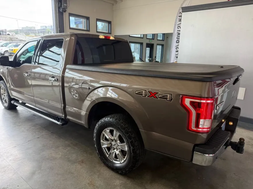2016 Ford F-150 photo 1