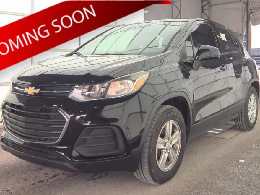 2020 Chevrolet Trax LS photo 1