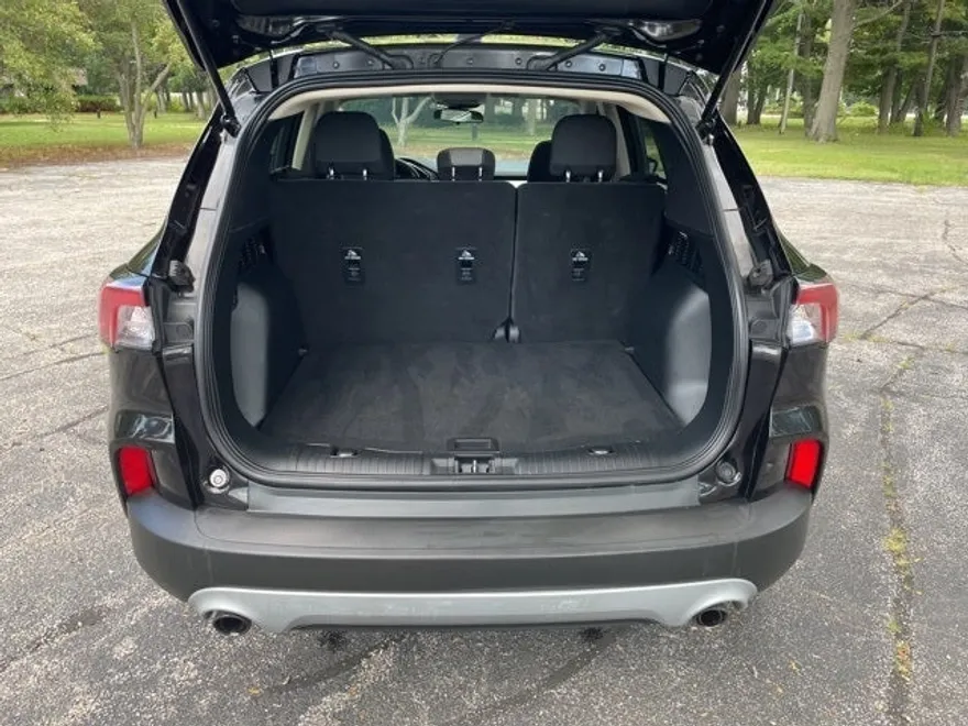 2020 Ford Escape SE photo 1
