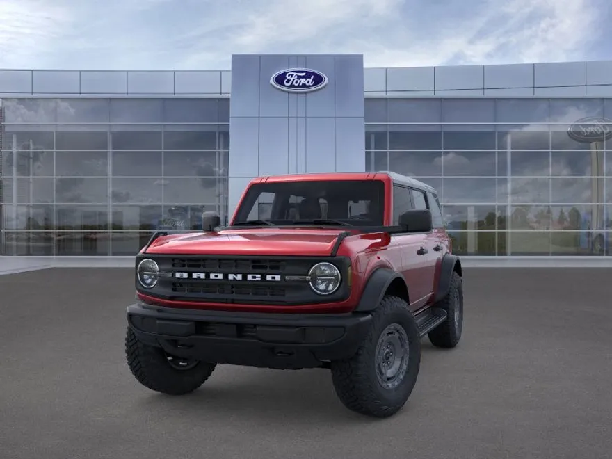 2025 Ford Bronco Base photo 1