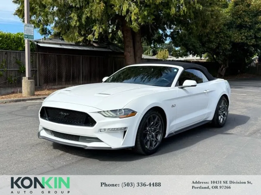2020 Ford Mustang GT Convertible photo 1