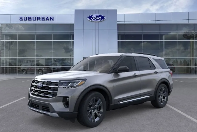 2025 Ford Explorer photo 1