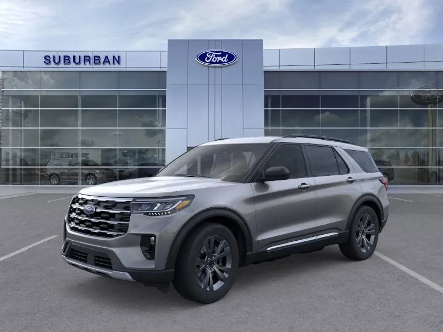 2025 Ford Explorer photo 1